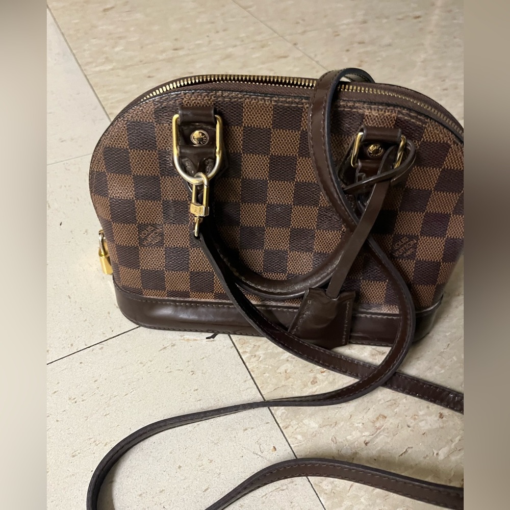 Lv women bag